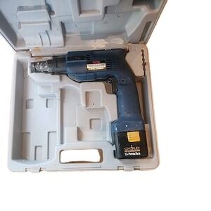 Ryob1 Torqueforce Drywall Screwdriver With Case